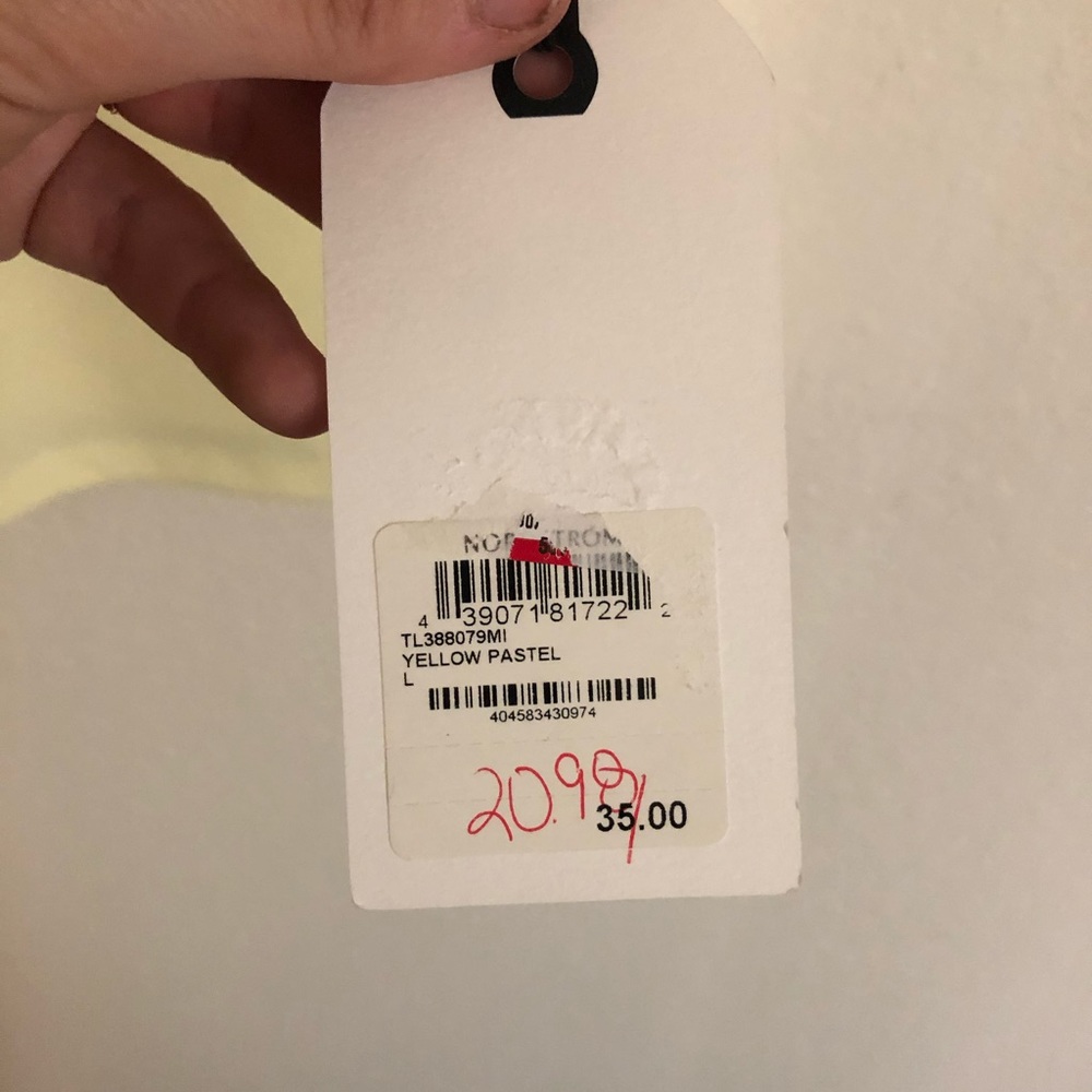 Flowy Tank! - Picture 2 of 2